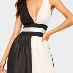 Sleeveless V-Neck Patchwork Color Block Women's Maxi Dress -Rountine Shop 1721c16a 885a 46ed a93d 1a77543f6bae